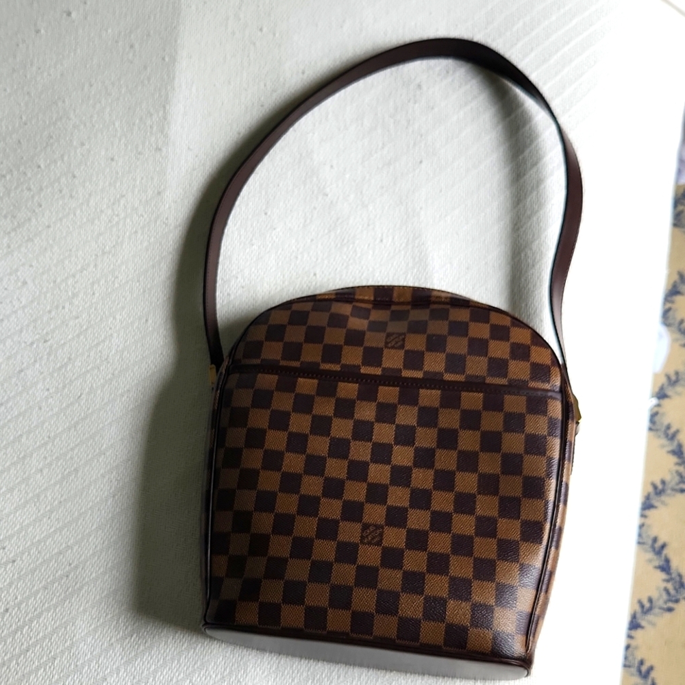 Louis Vuttion Damier Ebene Ipanima Bag